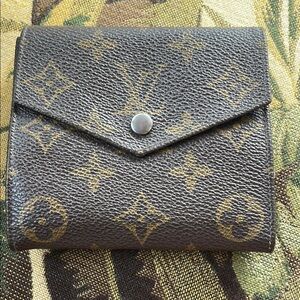 Louis Vuitton bifold Monogram Wallet
